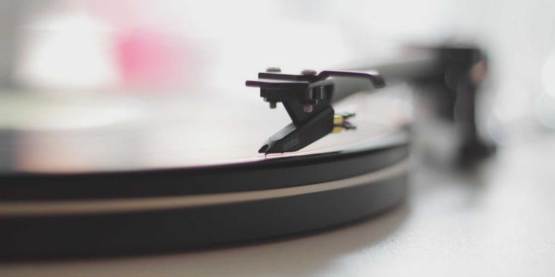 工业自动化与高精度加工：021精密如何重塑医疗器械零部件的质量控制